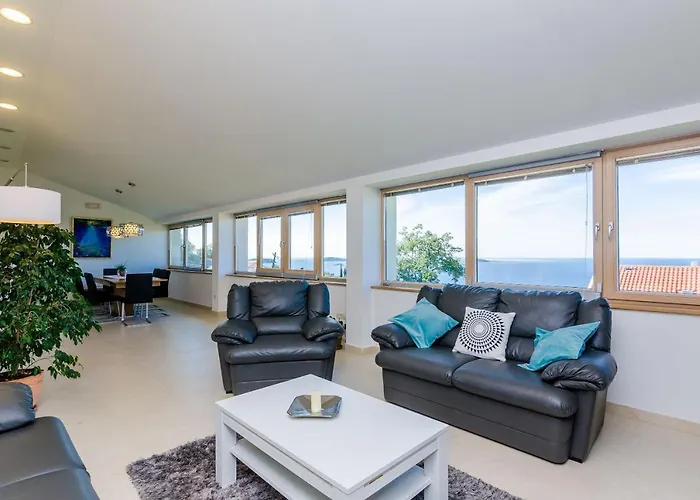 Art Gallery * ムリニ